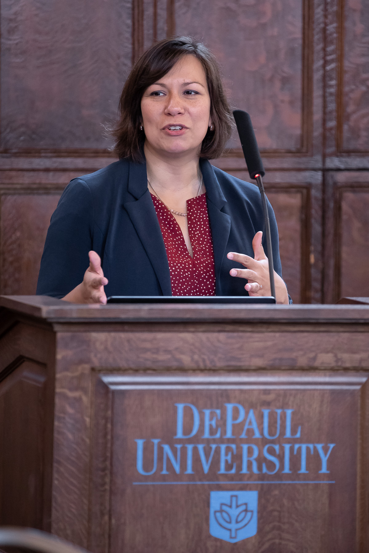 Rebecca Popelka, director of Community College Partnerships, spoke at the event in Cortelyou Commons. (DePaul University/Jeff Carrion)